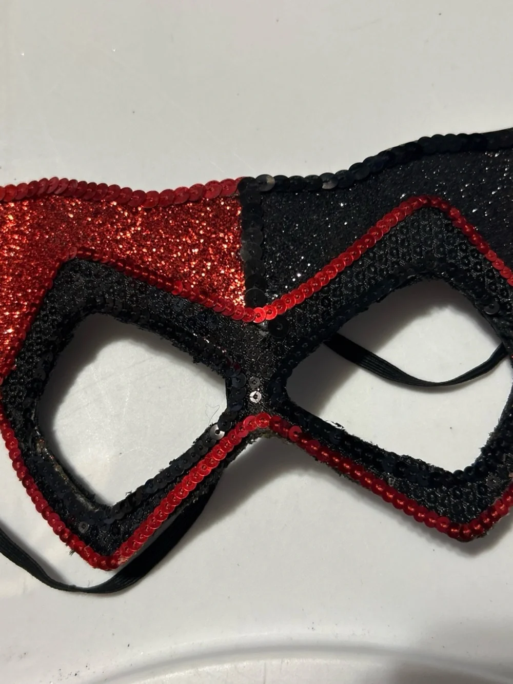 DC Comics Black Velvet Cat Eye Mask with Red Bead Trim